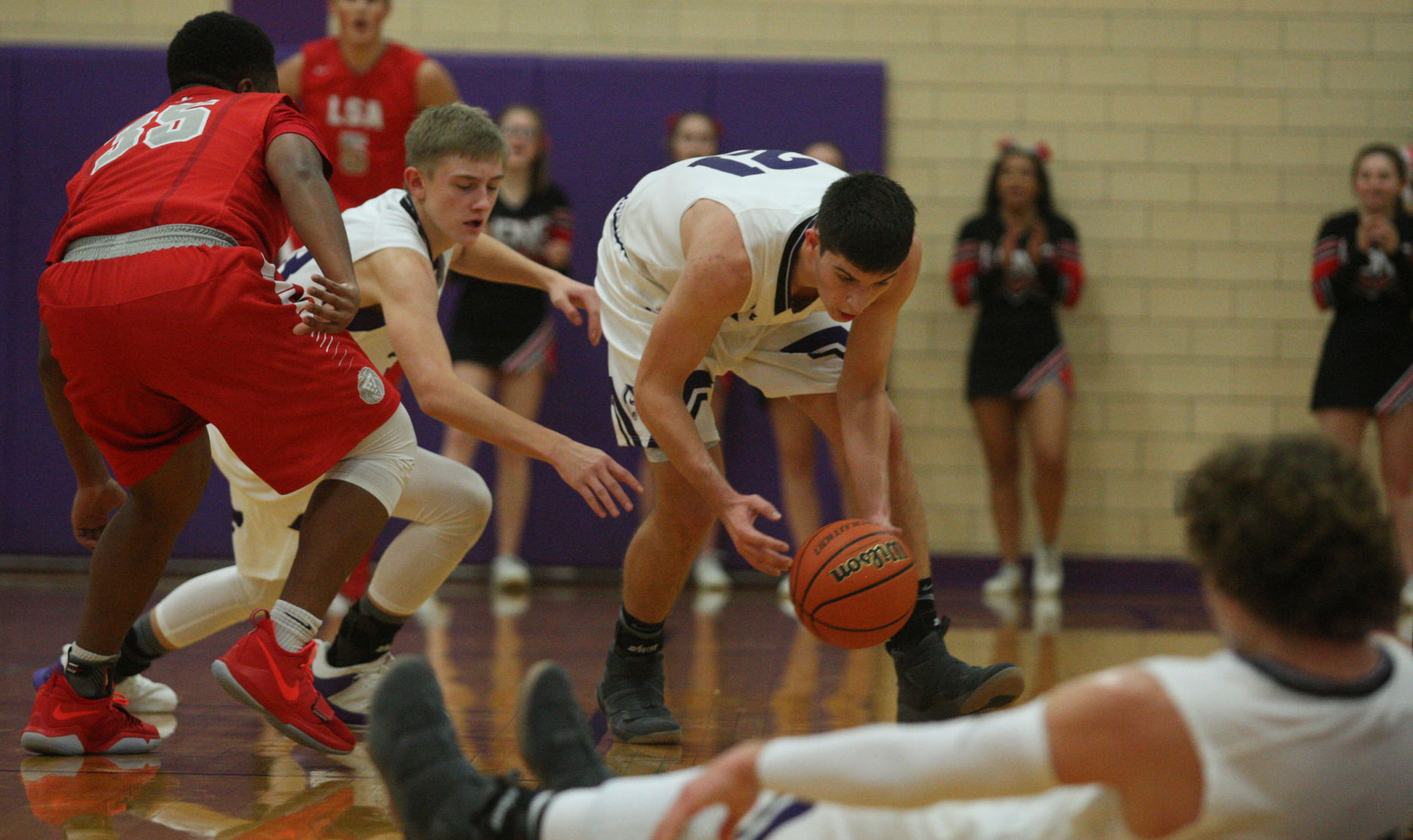 Shelbyville vs LSA boys basketball 20 12.12.17.jpg